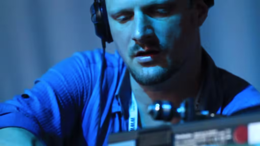New Single DJ Koze
