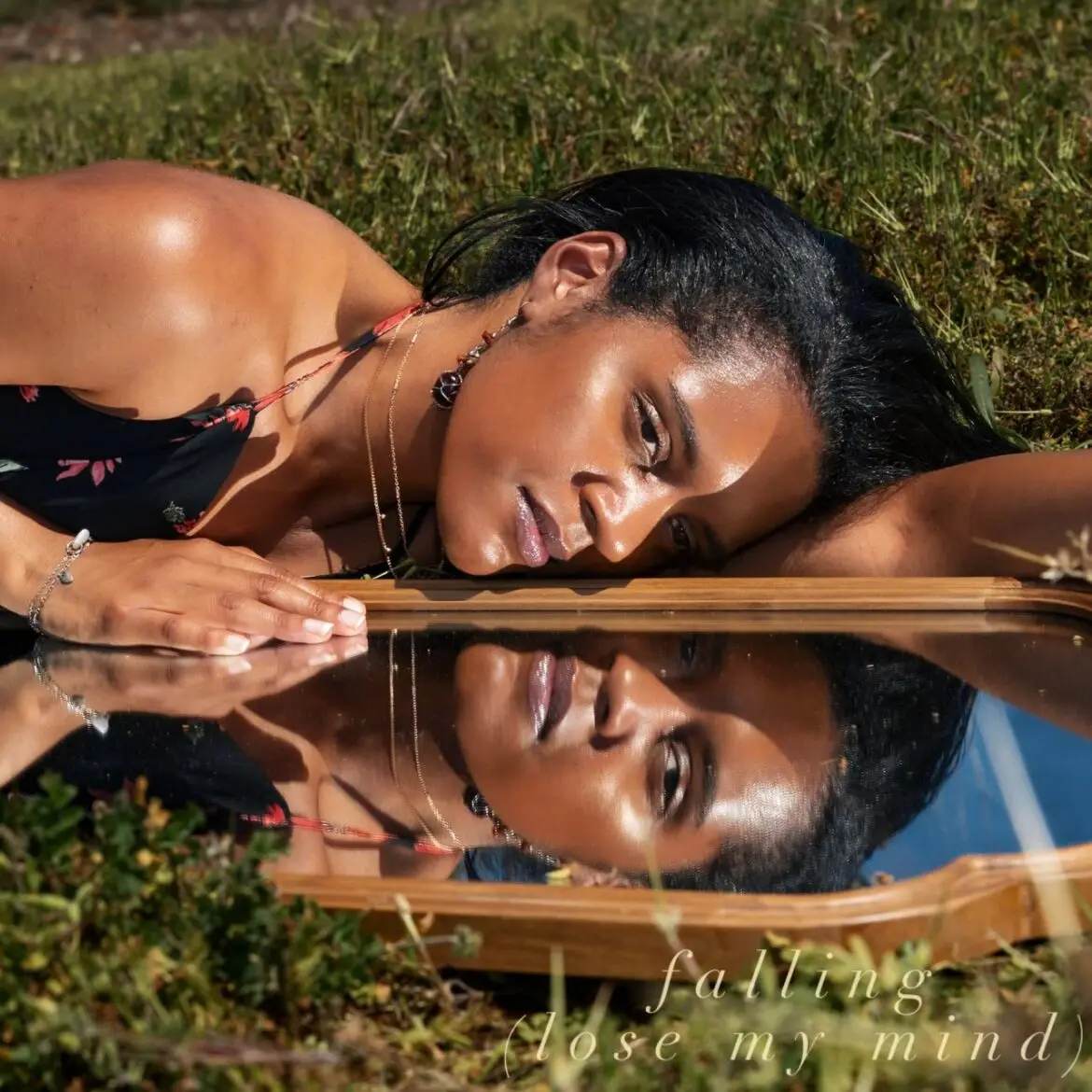 Deja Renee Falling (Lose My Mind)